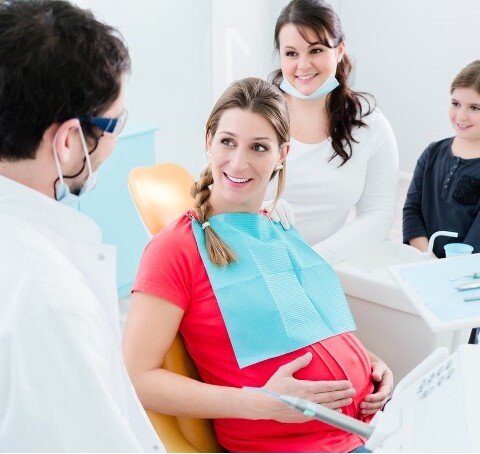 Radiografia dentale in gravidanza: c'è un rischio?